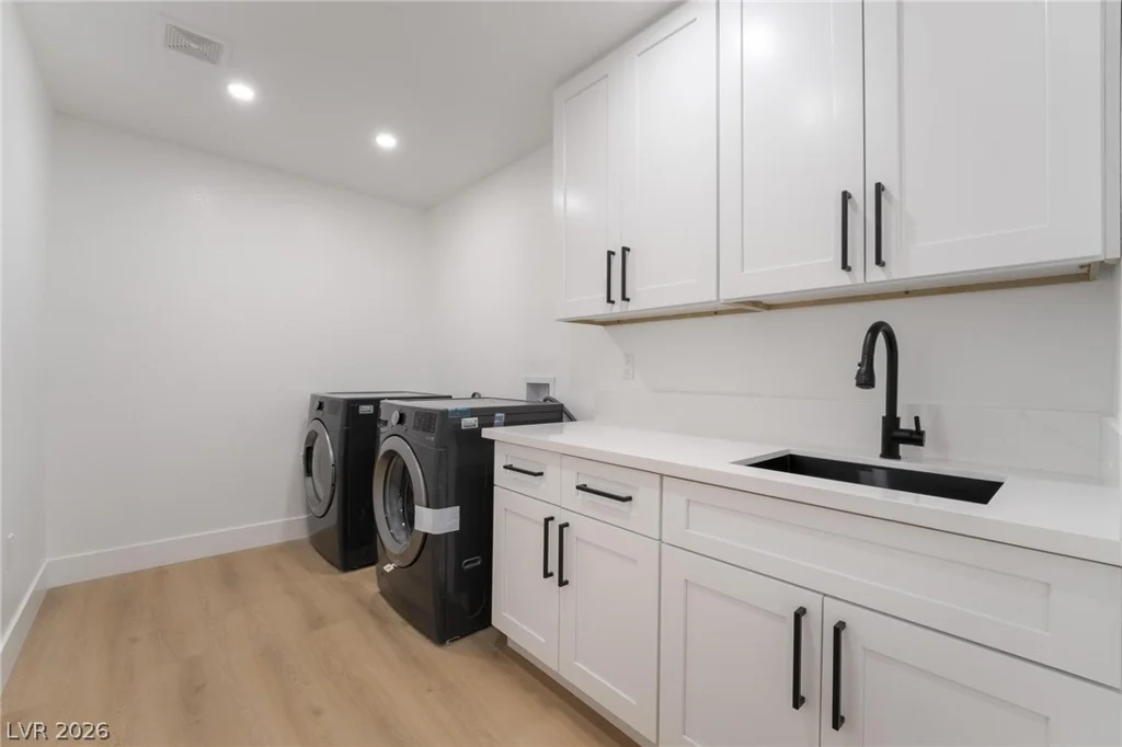 2528 Sunup, Las Vegas, NV 89134