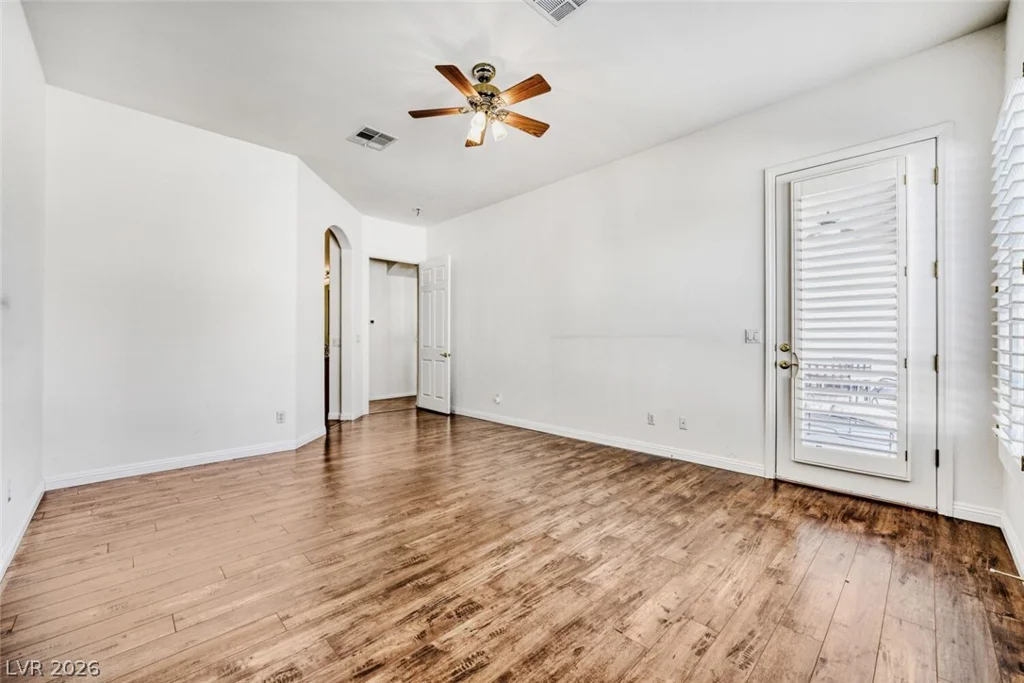 10668 Arundel, Las Vegas, NV 89135