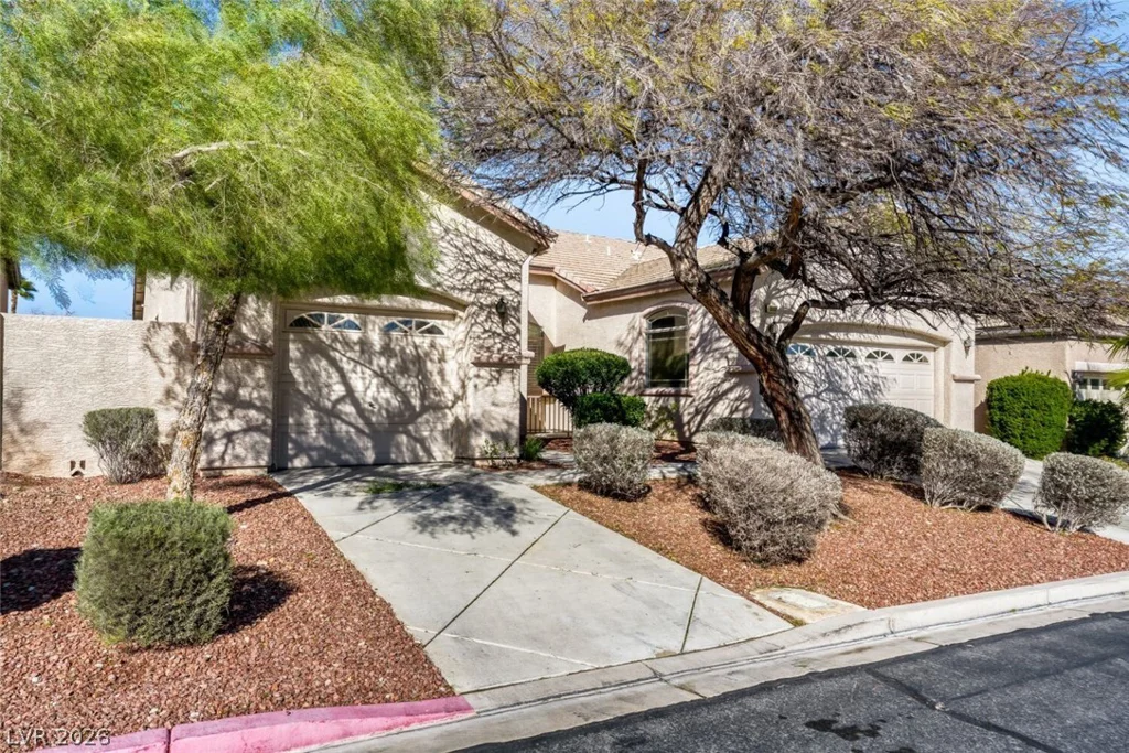 10668 Arundel, Las Vegas, NV 89135