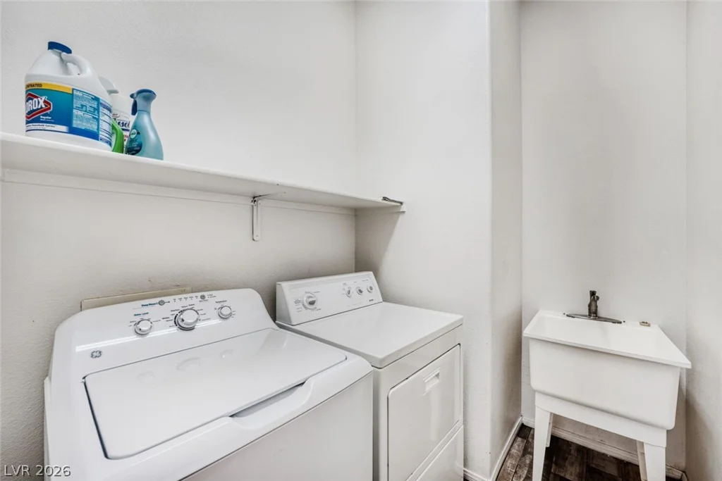 10668 Arundel, Las Vegas, NV 89135