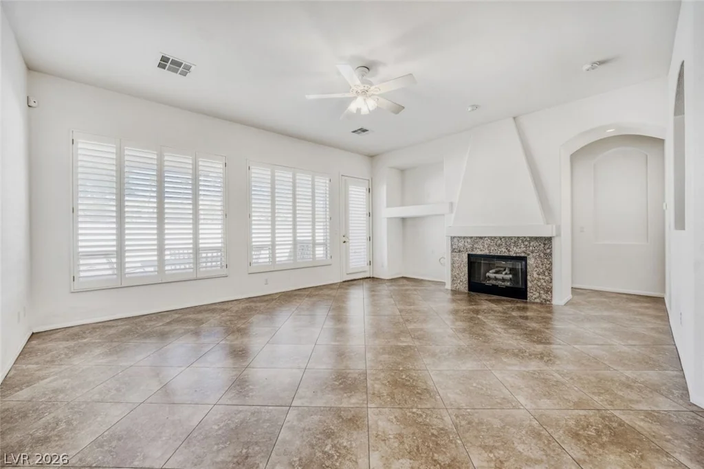 10668 Arundel, Las Vegas, NV 89135