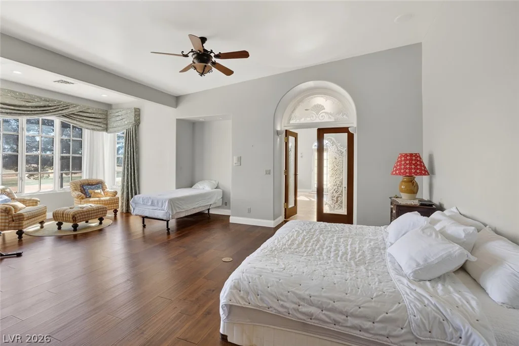 22 Burning Tree, Las Vegas, NV 89113