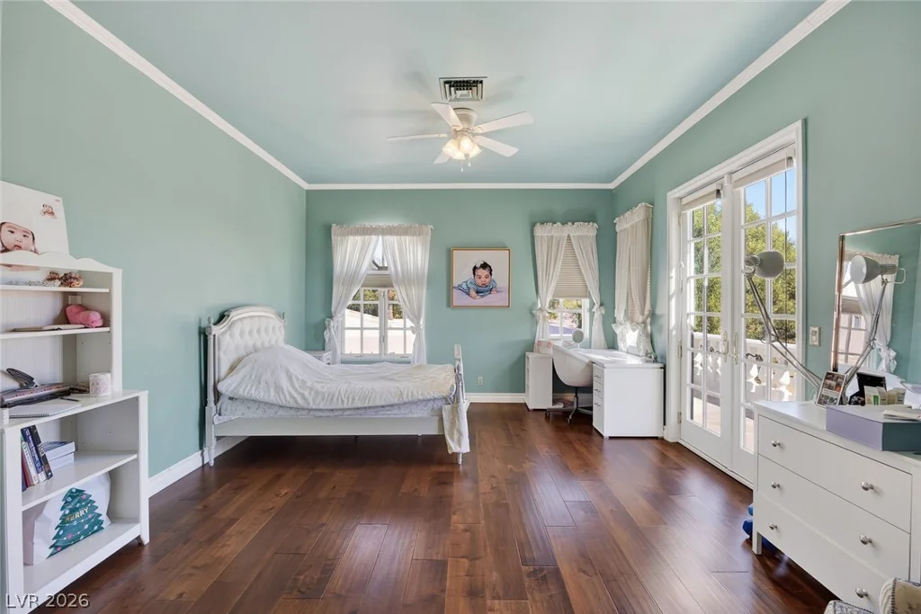 22 Burning Tree, Las Vegas, NV 89113