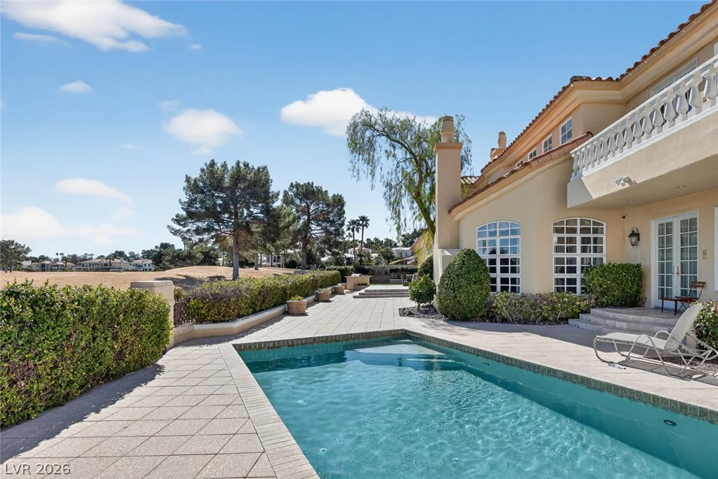 22 Burning Tree, Las Vegas, NV 89113