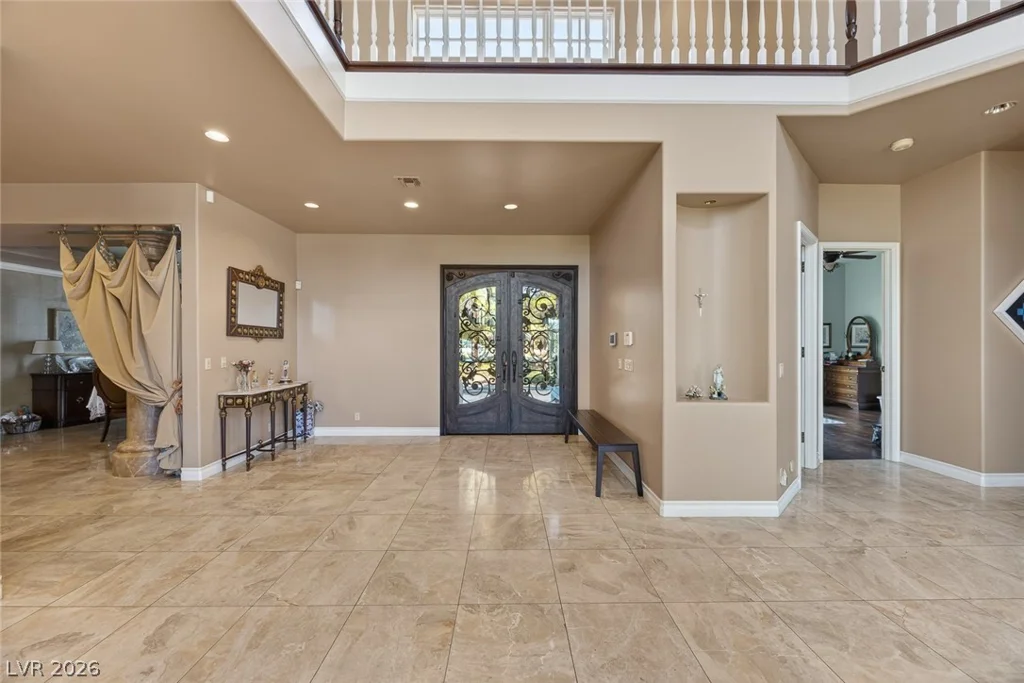 22 Burning Tree, Las Vegas, NV 89113