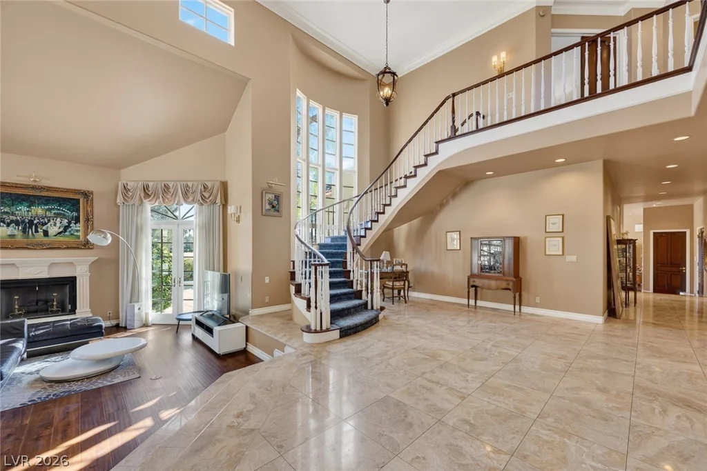 22 Burning Tree, Las Vegas, NV 89113