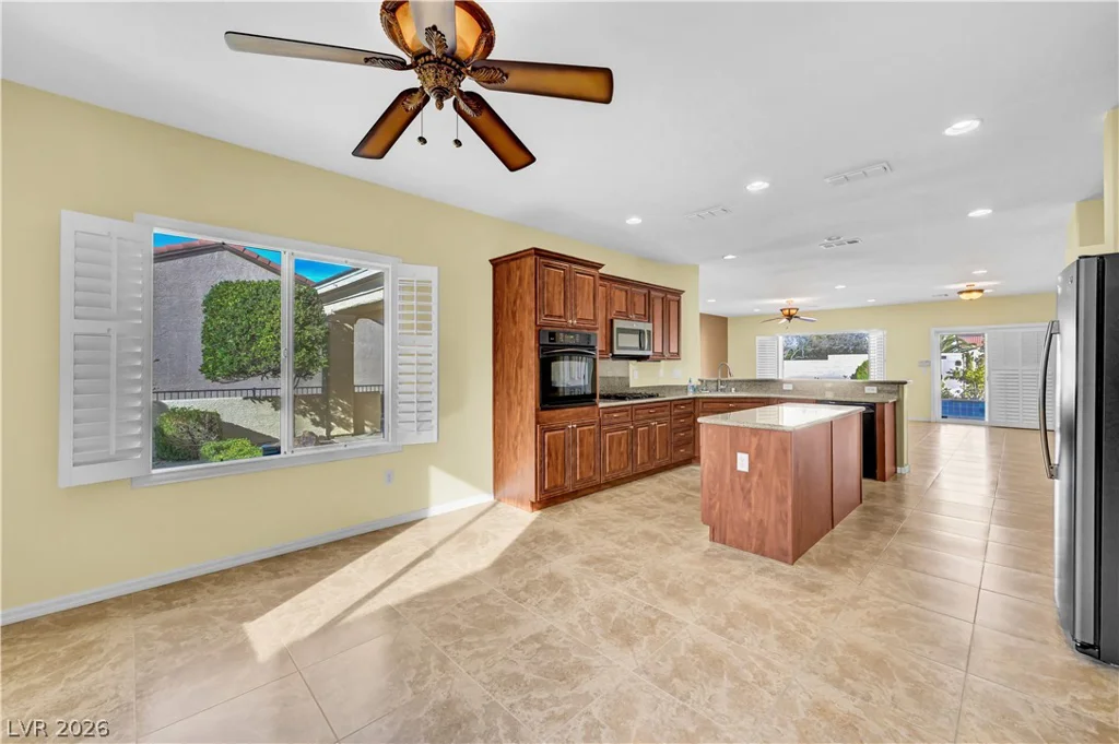 2258 Sandstone Cliffs, Henderson, NV 89044