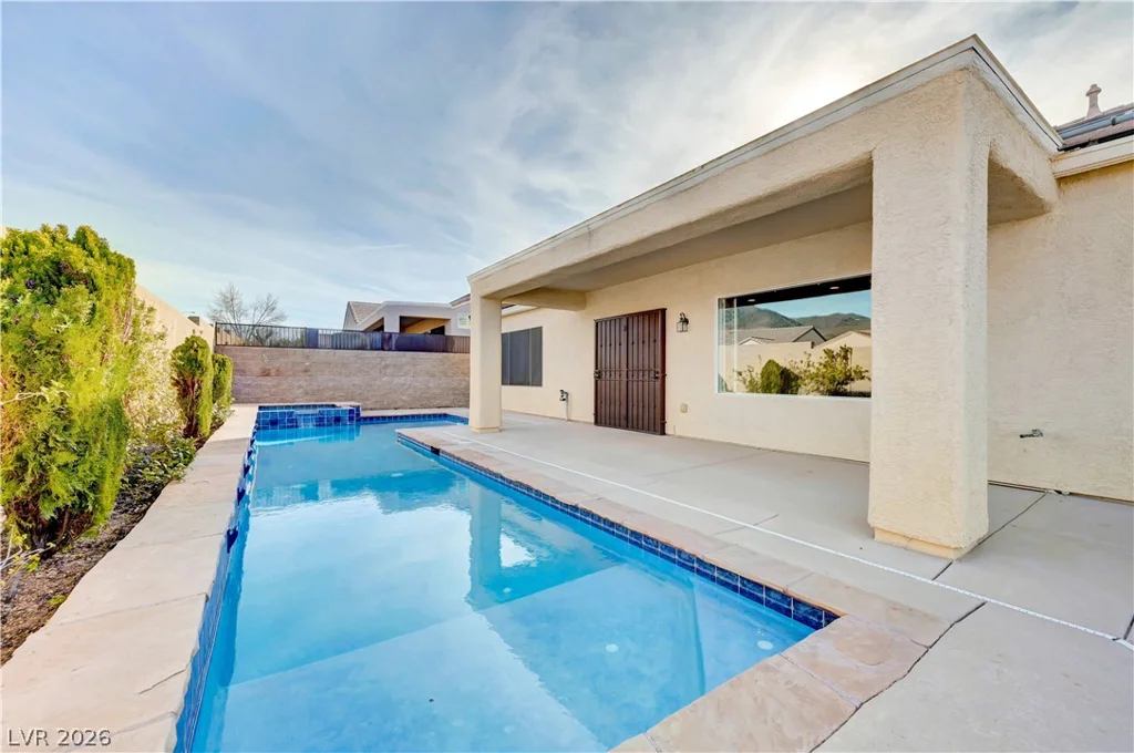 2258 Sandstone Cliffs, Henderson, NV 89044