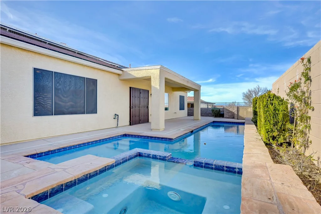2258 Sandstone Cliffs, Henderson, NV 89044