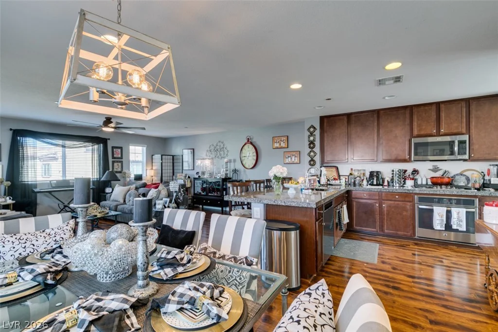 1525 Spiced Wine, Henderson, NV 89074