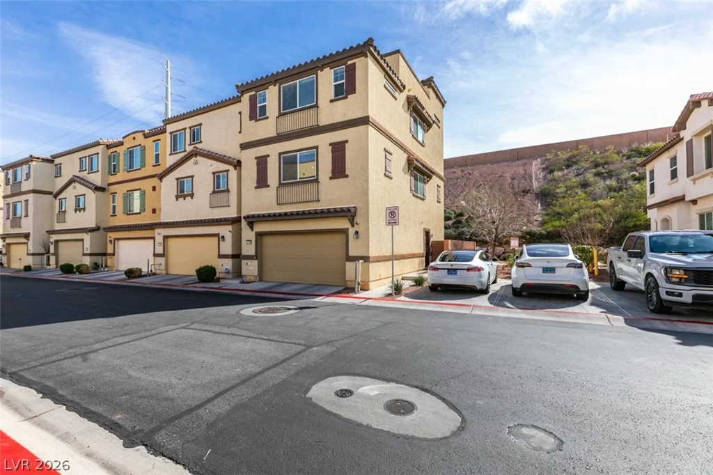 1525 Spiced Wine, Henderson, NV 89074