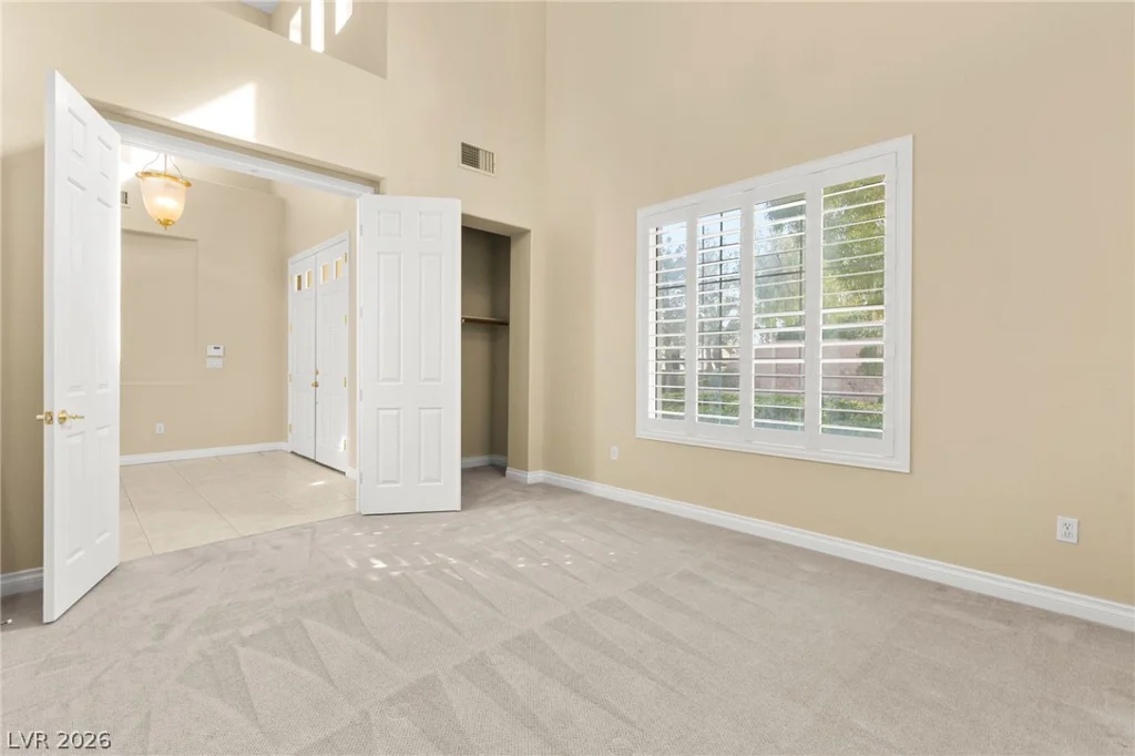 8054 Planting Fields, Las Vegas, NV 89117