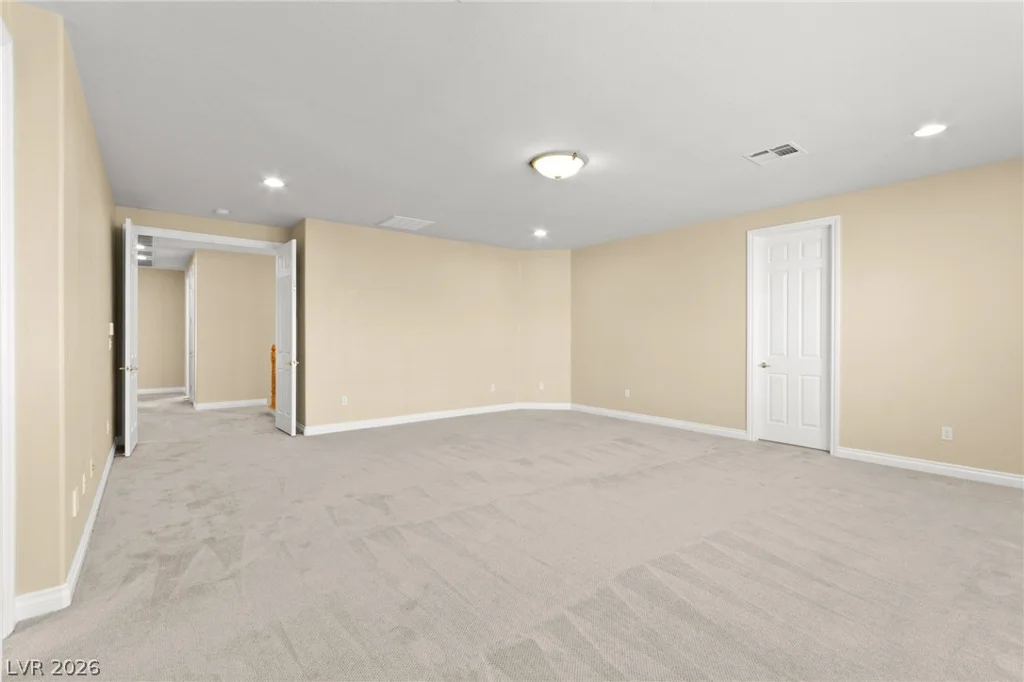 8054 Planting Fields, Las Vegas, NV 89117