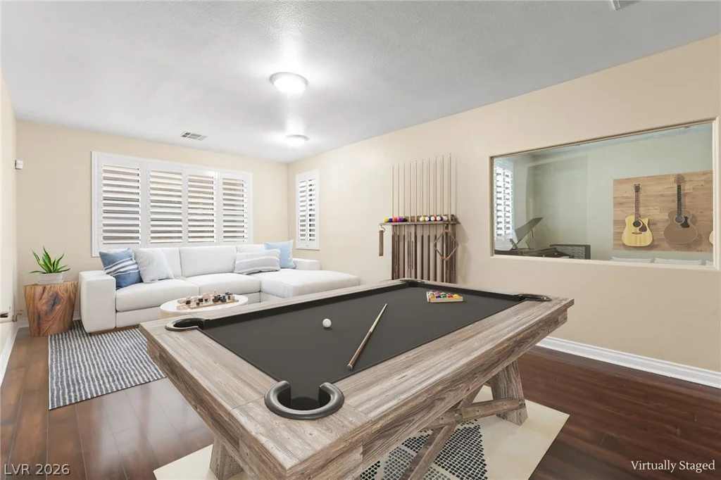 8054 Planting Fields, Las Vegas, NV 89117