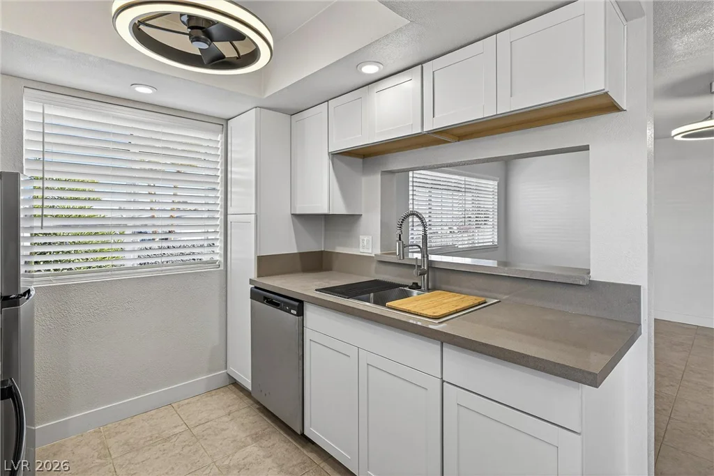 5330 Rod, Las Vegas, NV 89122