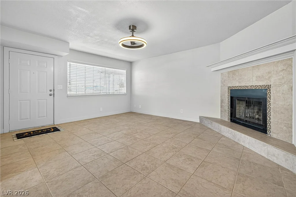 5330 Rod, Las Vegas, NV 89122