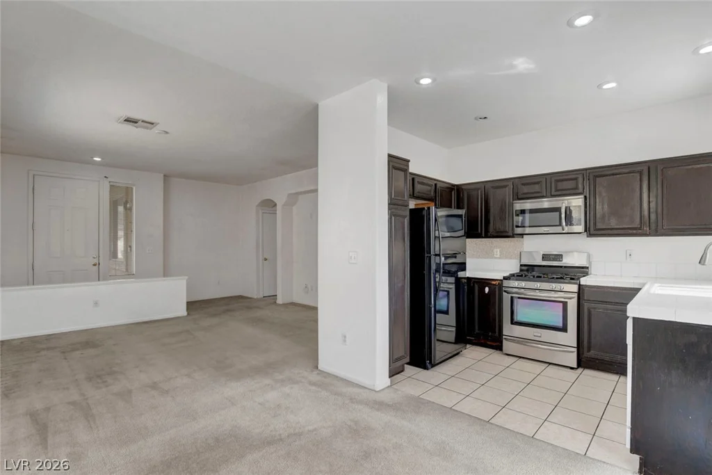 10709 Moon Flower Arbor, Las Vegas, NV 89144
