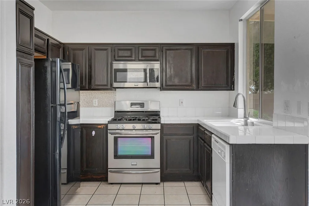 10709 Moon Flower Arbor, Las Vegas, NV 89144