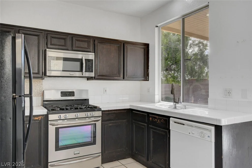 10709 Moon Flower Arbor, Las Vegas, NV 89144