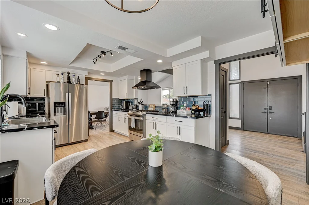 4372 Alderbrook, Las Vegas, NV 89103