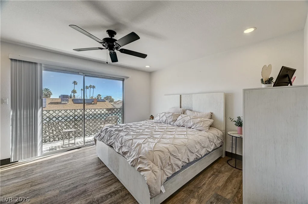 4372 Alderbrook, Las Vegas, NV 89103