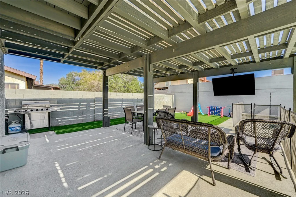 4372 Alderbrook, Las Vegas, NV 89103