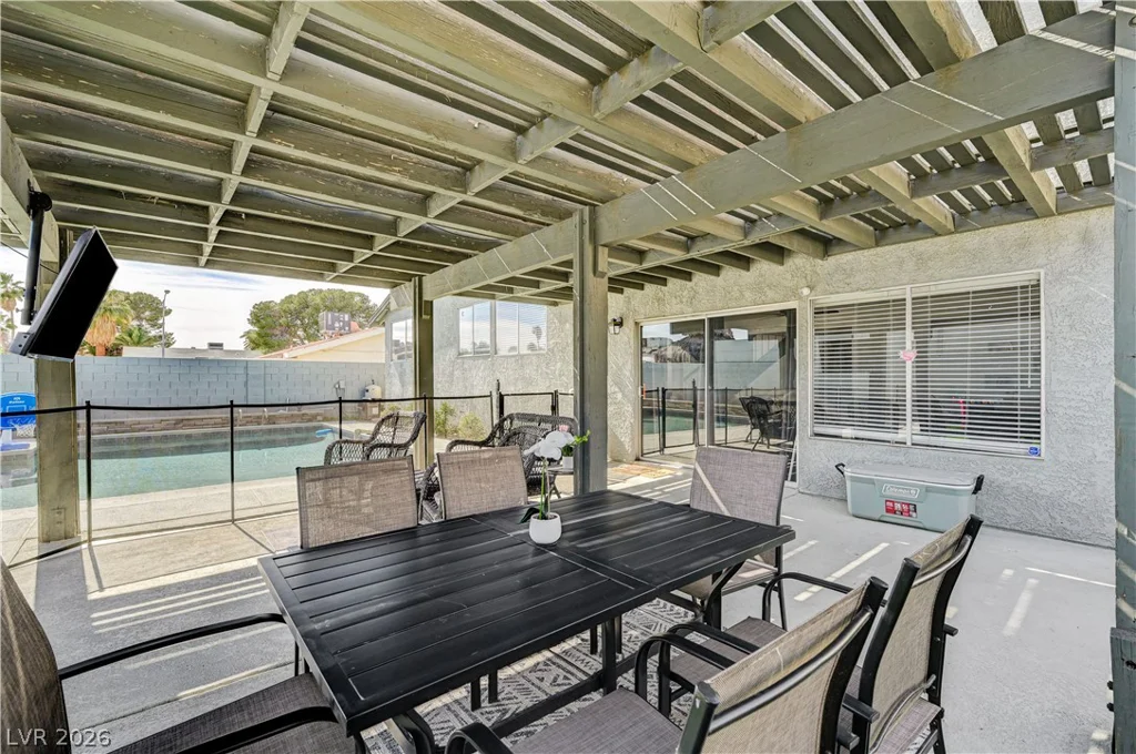 4372 Alderbrook, Las Vegas, NV 89103