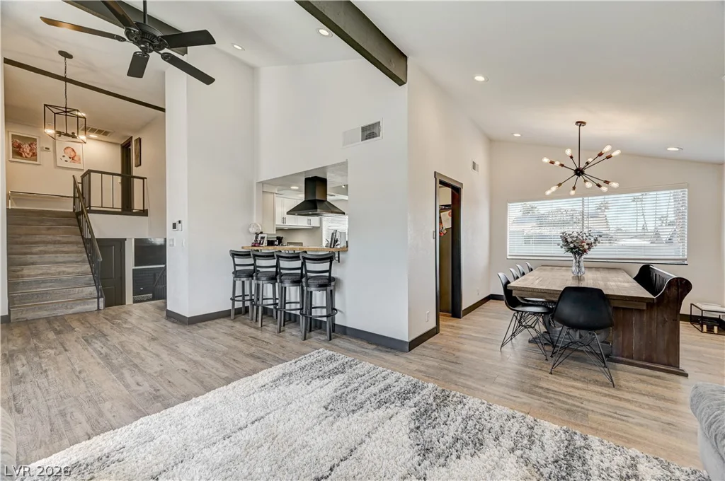 4372 Alderbrook, Las Vegas, NV 89103