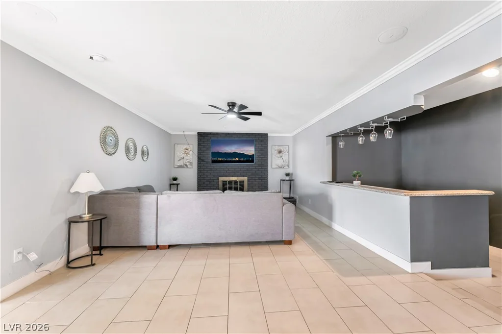 5242 Jane, Las Vegas, NV 89119