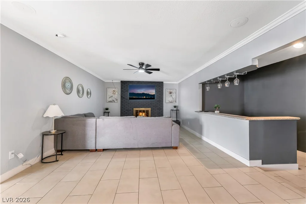 5242 Jane, Las Vegas, NV 89119