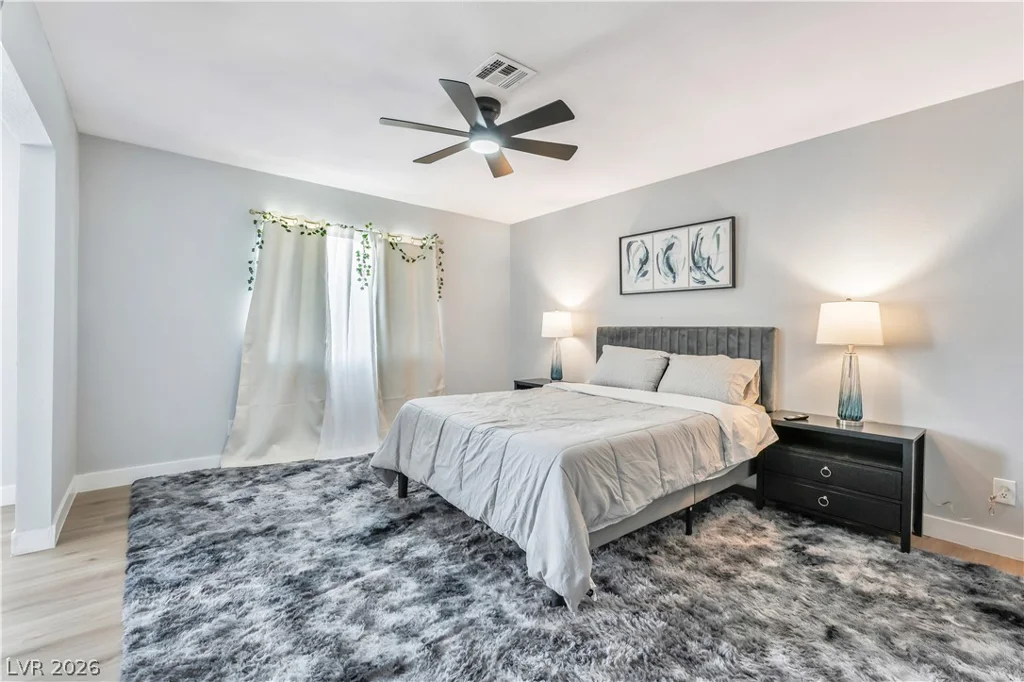 5242 Jane, Las Vegas, NV 89119