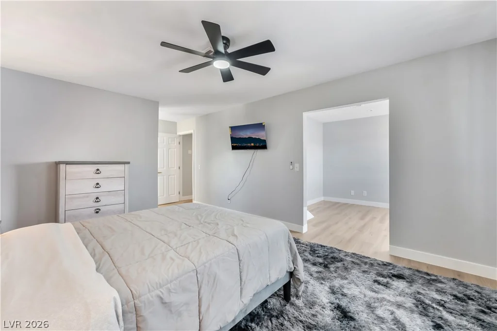 5242 Jane, Las Vegas, NV 89119