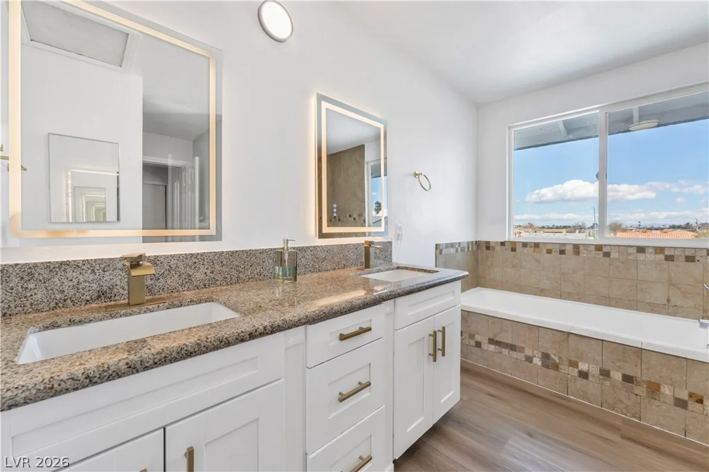 5242 Jane, Las Vegas, NV 89119