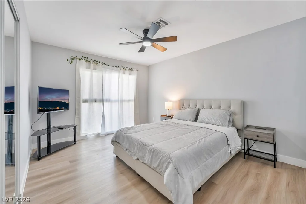 5242 Jane, Las Vegas, NV 89119