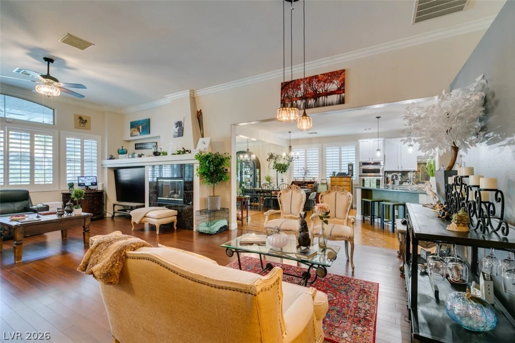 6310 Azure, Las Vegas, NV 89130