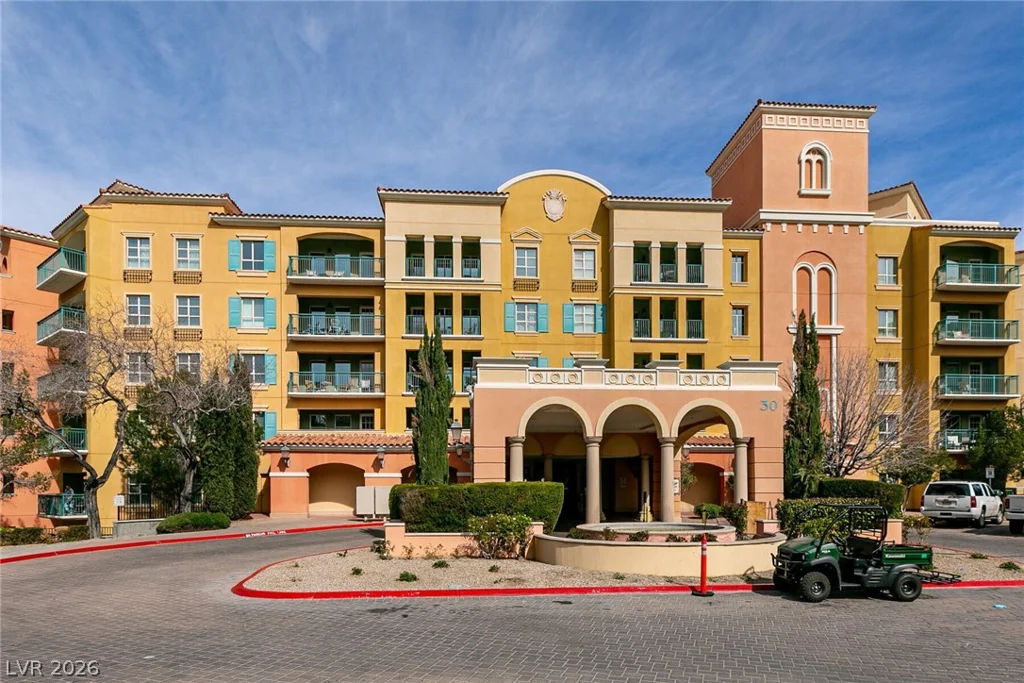 30 Strada Di Villaggio, Henderson, NV 89011