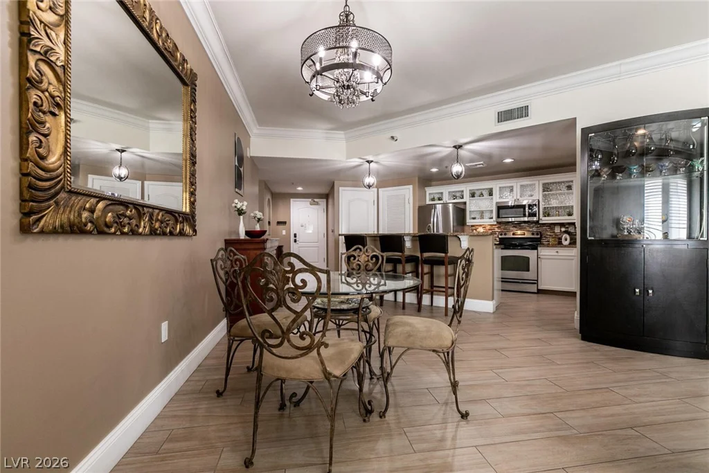 30 Strada Di Villaggio, Henderson, NV 89011