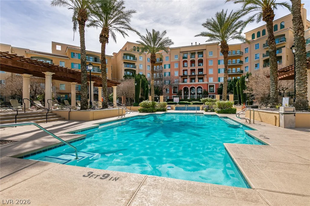 30 Strada Di Villaggio, Henderson, NV 89011