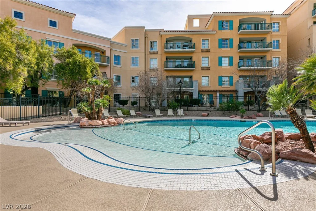 30 Strada Di Villaggio, Henderson, NV 89011
