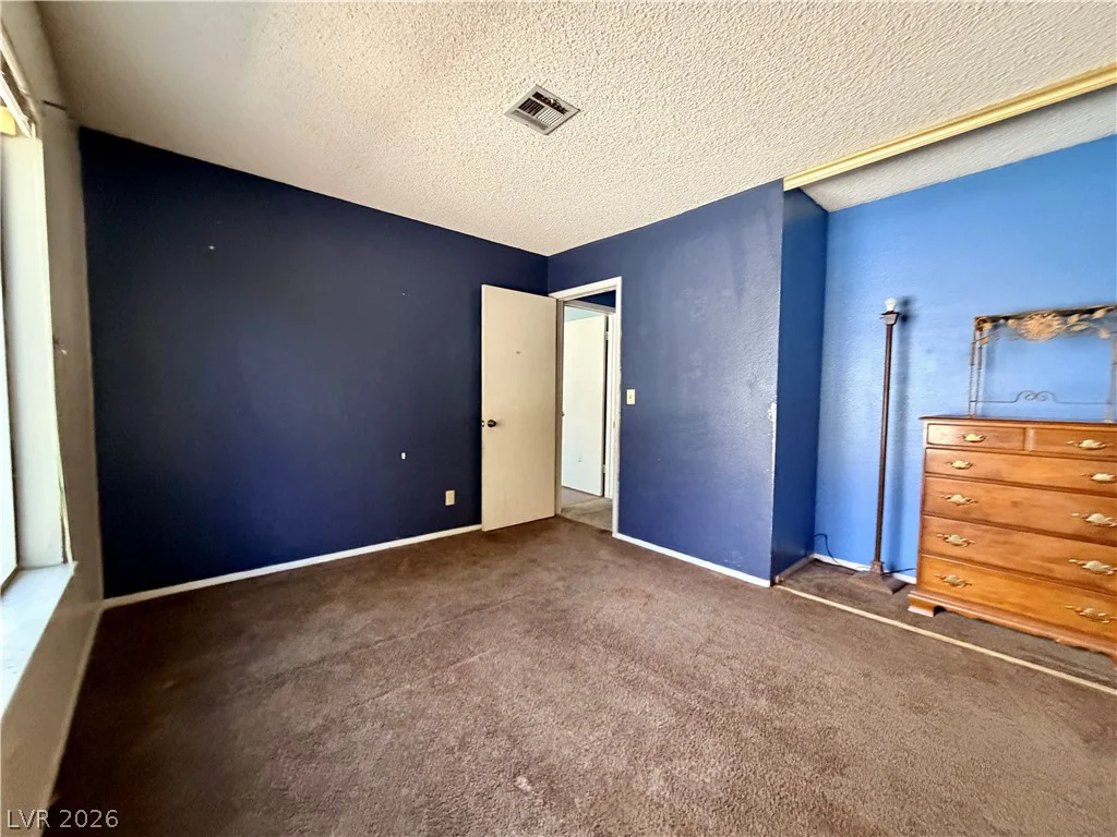 4563 Kenmare, Las Vegas, NV 89121