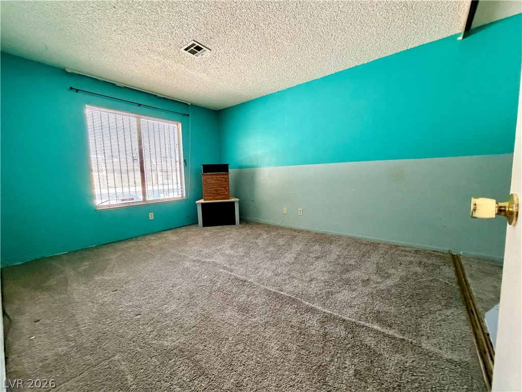 4563 Kenmare, Las Vegas, NV 89121