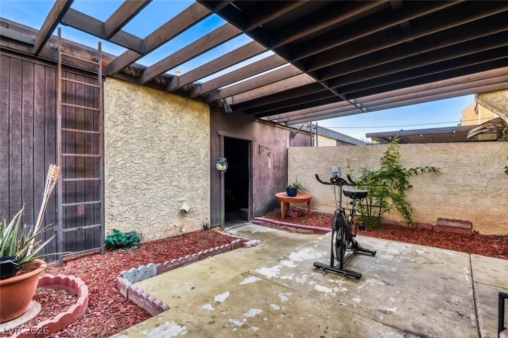 4563 Kenmare, Las Vegas, NV 89121