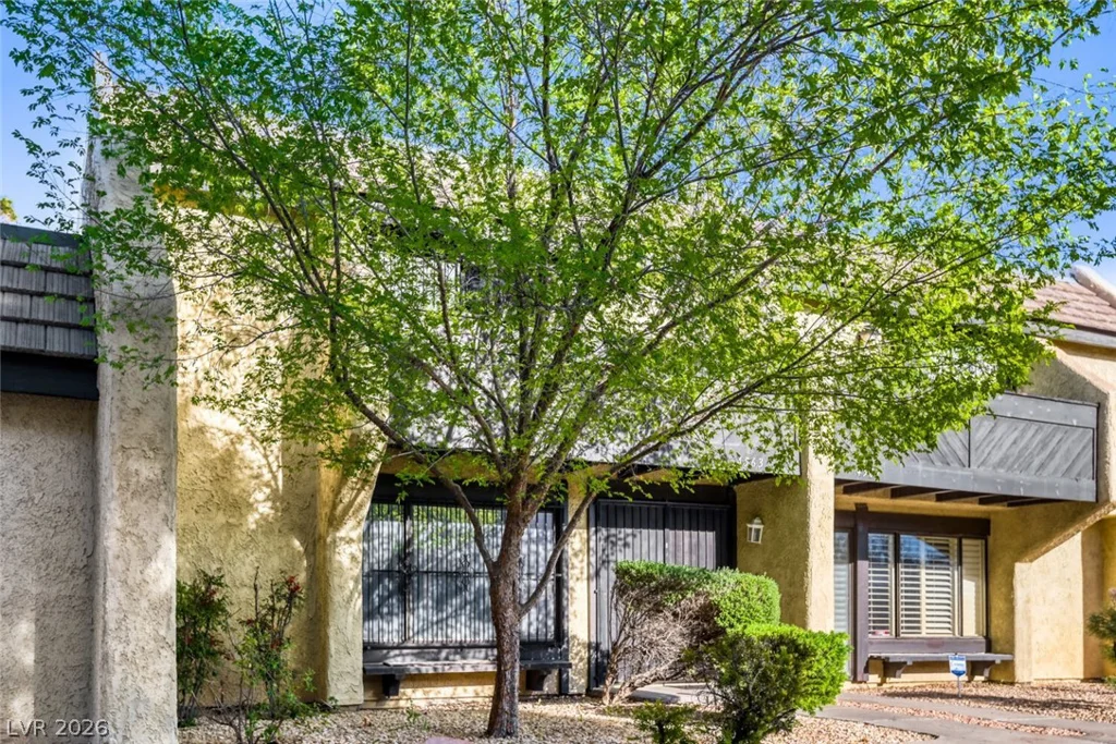 4563 Kenmare, Las Vegas, NV 89121