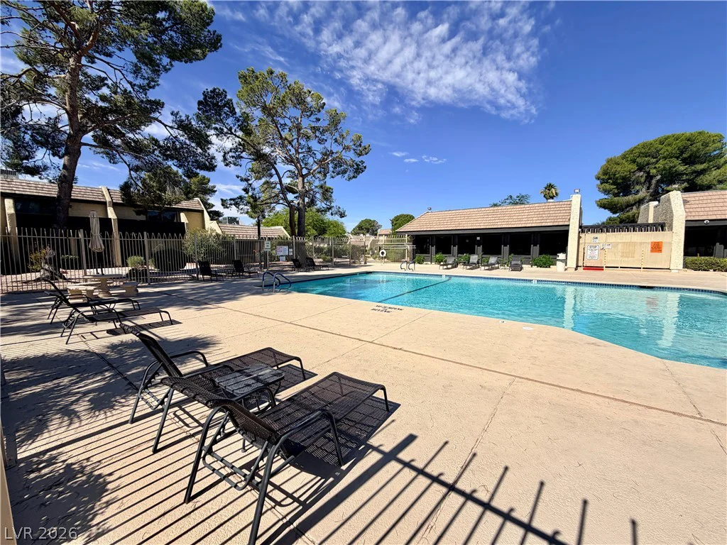 4563 Kenmare, Las Vegas, NV 89121