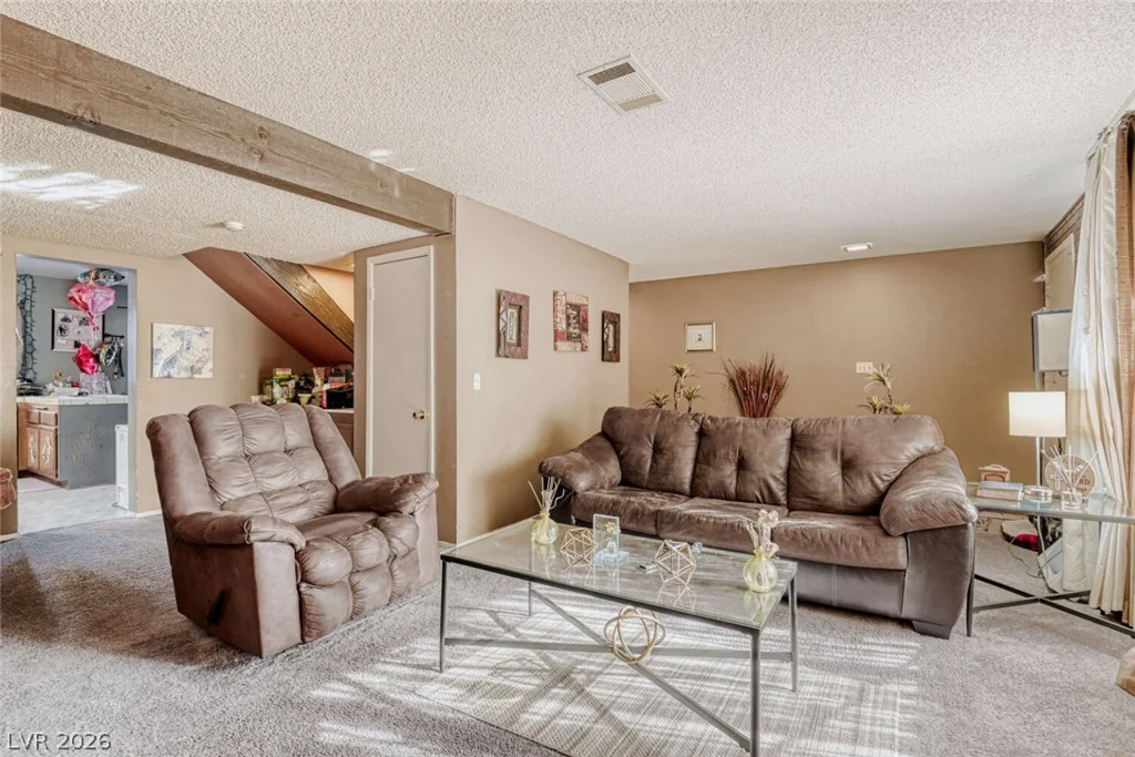 4563 Kenmare, Las Vegas, NV 89121