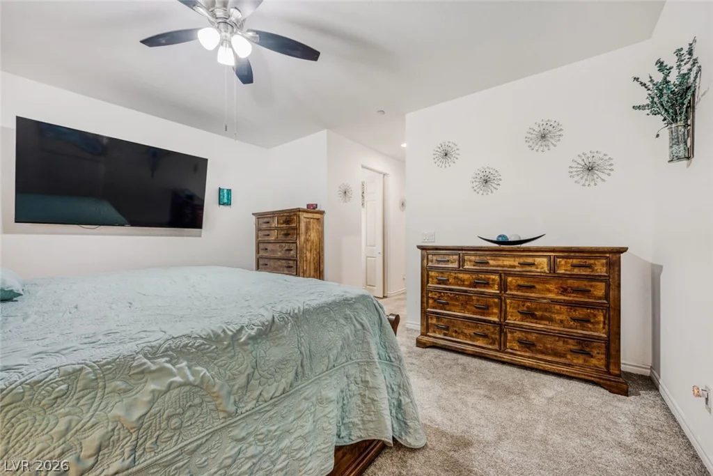 828 Grand Country, North Las Vegas, NV 89086
