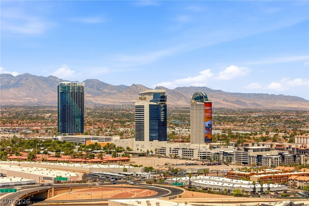 4575 Dean Martin, Las Vegas, NV 89103