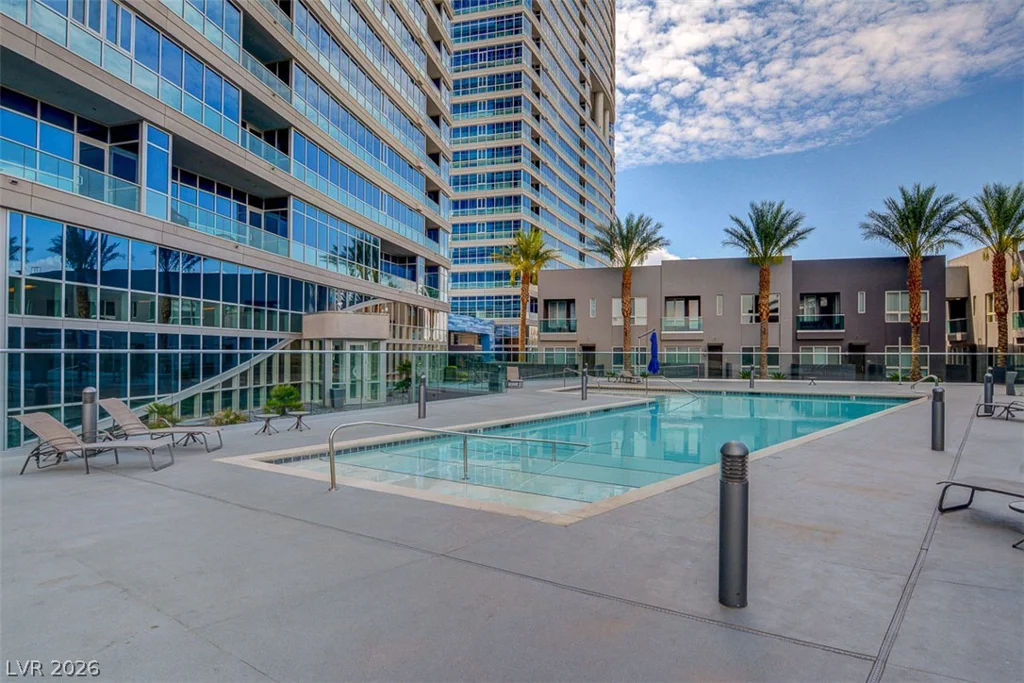 4575 Dean Martin, Las Vegas, NV 89103