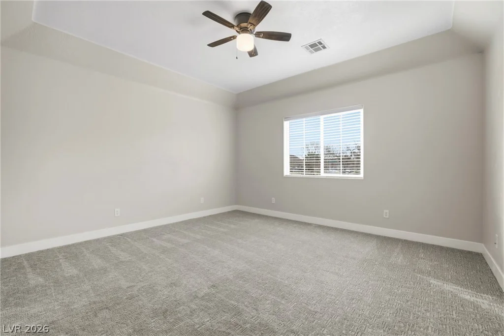 1352 Lake Valley, Logandale, NV 89021