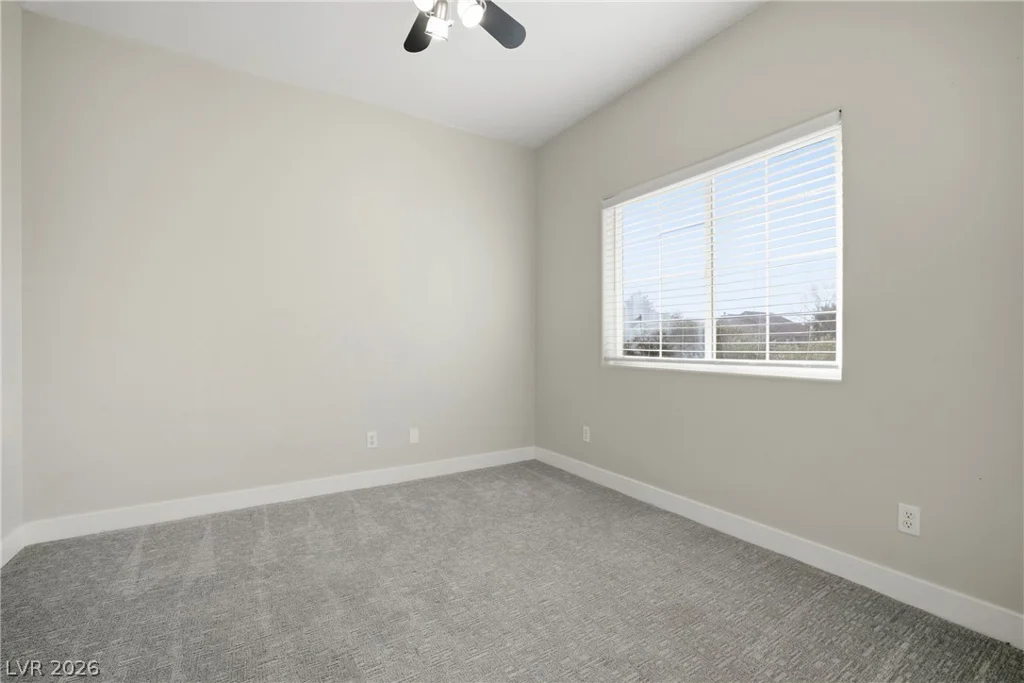 1352 Lake Valley, Logandale, NV 89021
